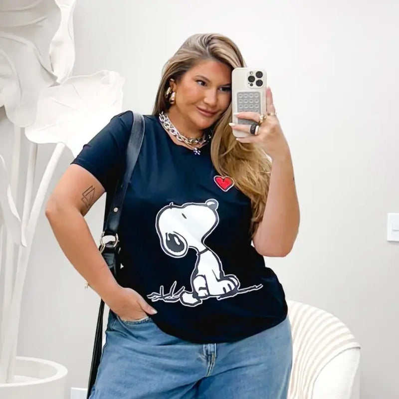 Blusa T-Shirt Feminina Plus Size Manga Curta Preto SNOOPY-002